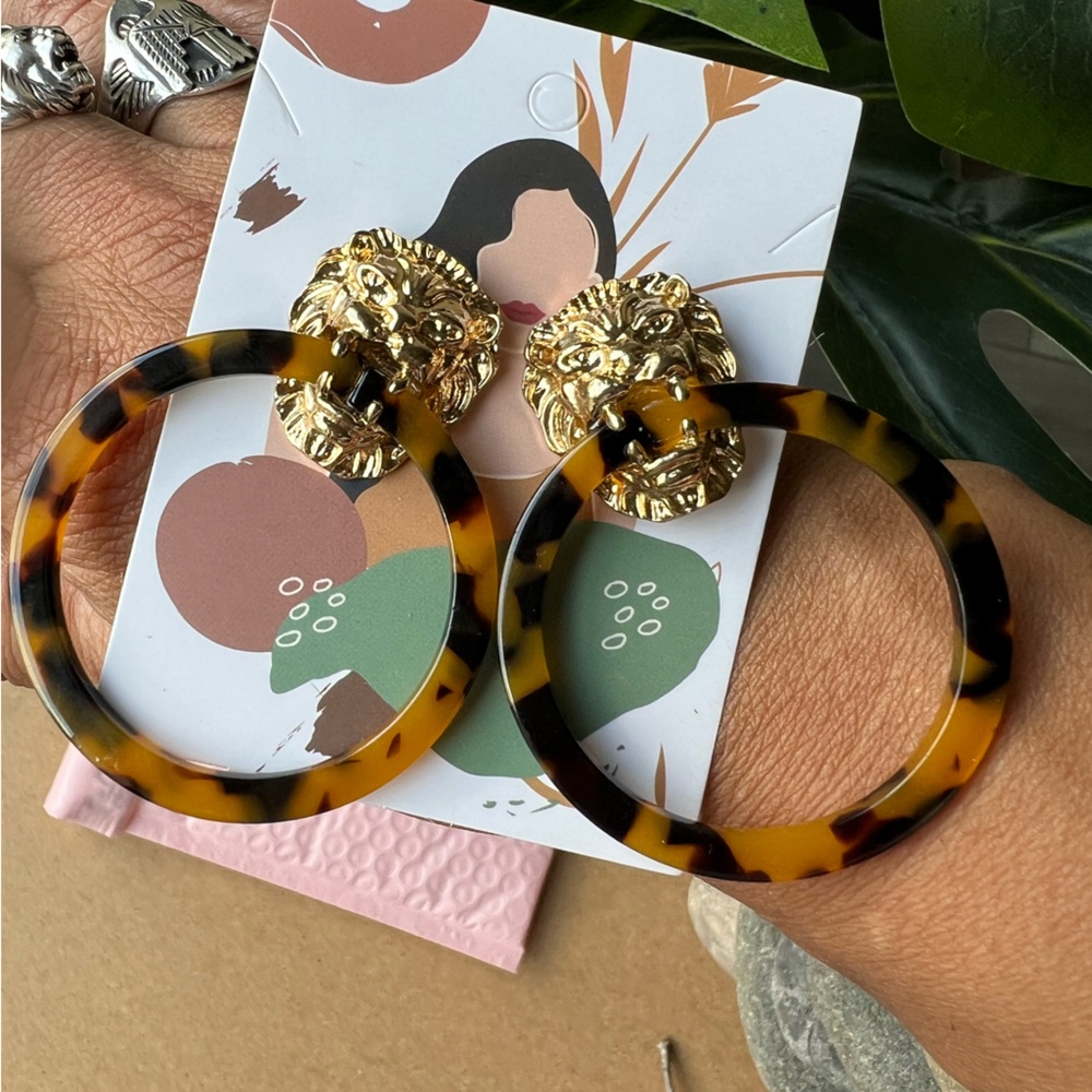 Lion boho earrings